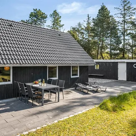 Ottil - 1-5km From The Sea By Interhome *