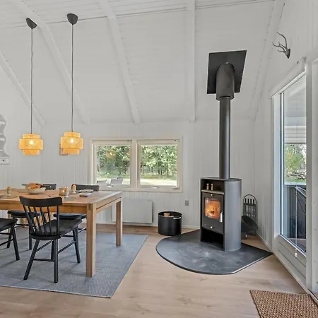 Ferienhaus Ottil - 1-5km From The Sea By Interhome Blåvand